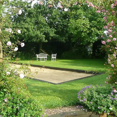 Manoir De La Pigeonnerie 住宿加早餐酒店 Saint-Martin-du-Bois (Maine-et-Loire)