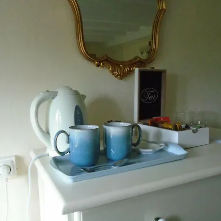 Manoir De La Pigeonnerie Couette-café *