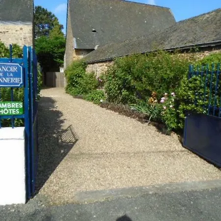 Manoir De La Pigeonnerie * Saint-Martin-du-Bois (Maine-et-Loire)