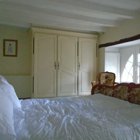 Manoir De La Pigeonnerie 住宿加早餐酒店 *